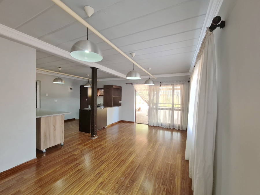 To Let 2 Bedroom Property for Rent in Ifafi North West